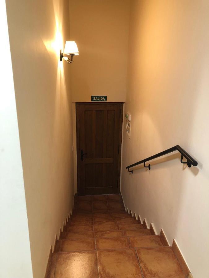 Apartamentos El Puente Camaleño المظهر الخارجي الصورة